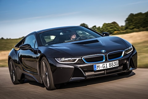 BMW trekt doek nu zelf van i8