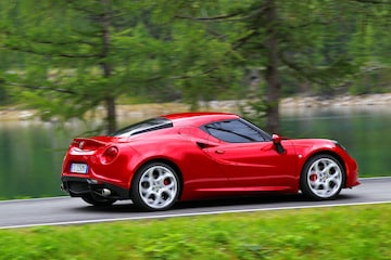 Posterstory - Alfa Romeo 4C
