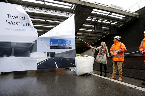 Wandelen door de Coentunnel