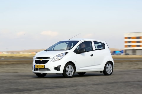 Chevrolet Spark 1.0 LS BiFuel (2013) - Test