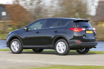 Toyota RAV4 2.0 VVT-i 4WD Executive Business - Aut