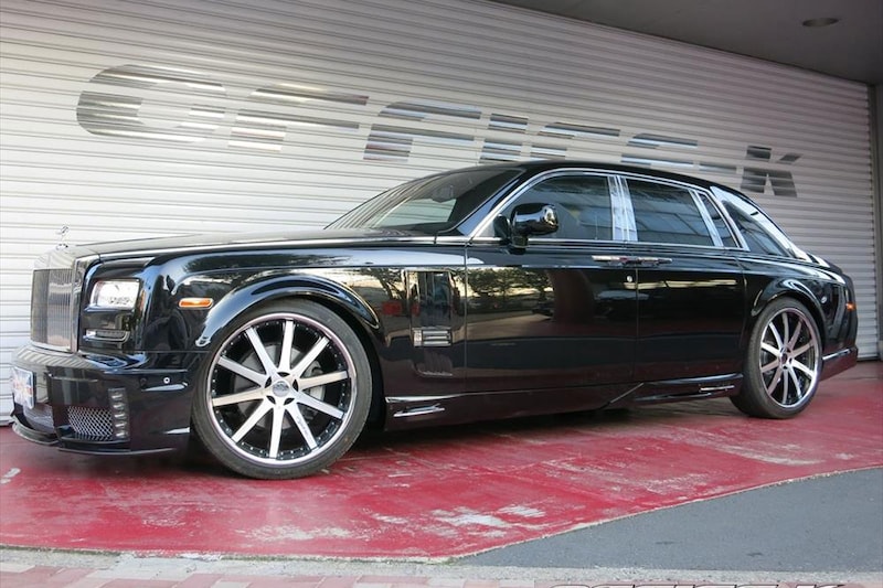 Rolls-Royce Phantom Wald International