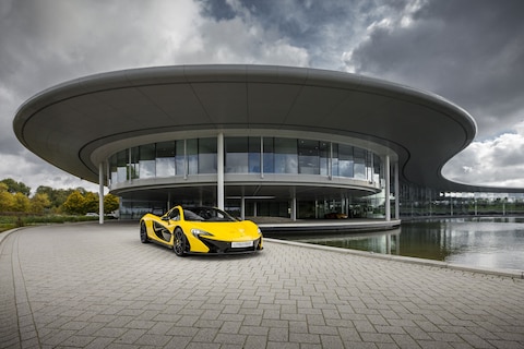 McLaren haalt neus op voor SUV
