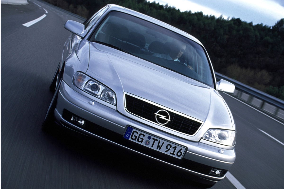 Opel Omega V8
