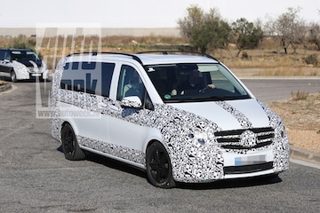 Mercedes-Benz Viano spyshots