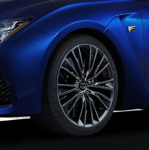 Lexus teast RC-F voor Detroit