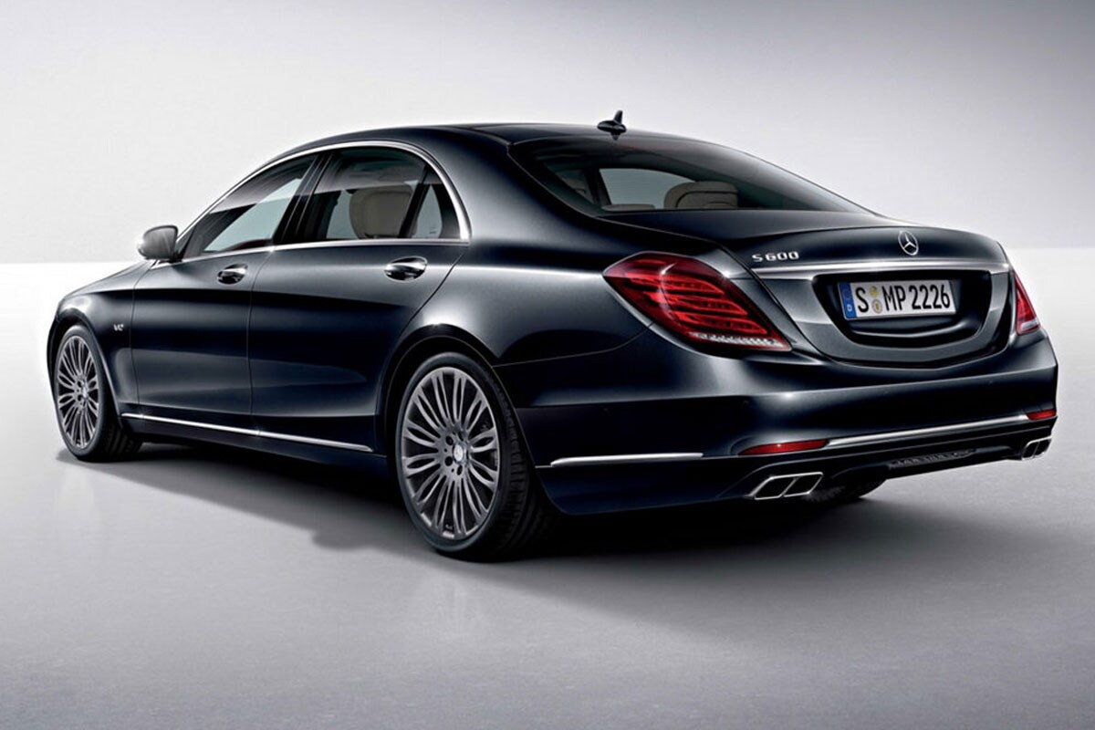 Mercedes-Benz S600