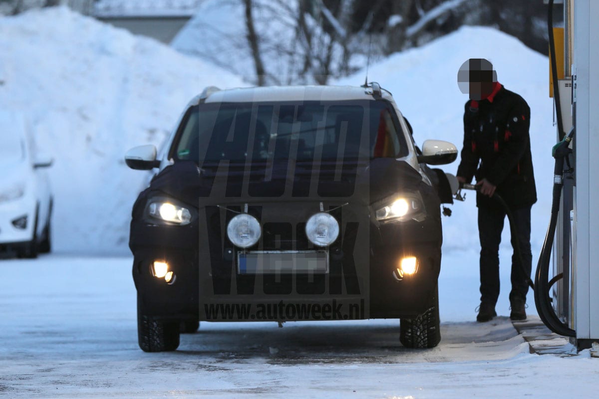 Kia Sorento spyshots