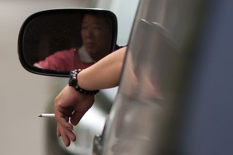 Belgen willen rookverbod in de auto