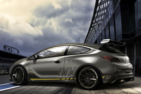 Opel Astra OPC Extreme: racekanon voor de straat
