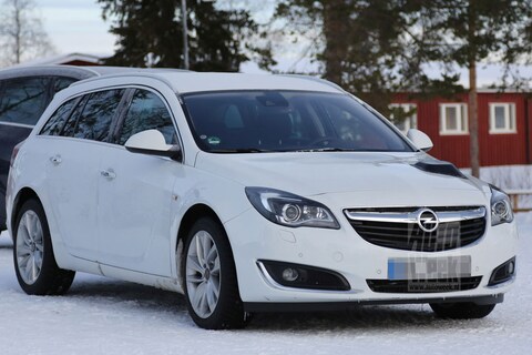 Opel test met mysterieuze Insignia