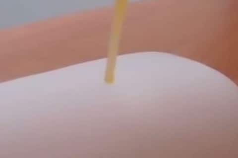 Onderzoekers maken zelfreinigend plastic