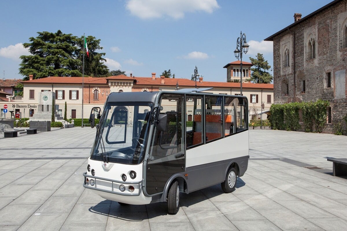 Spijkstaal Minibus