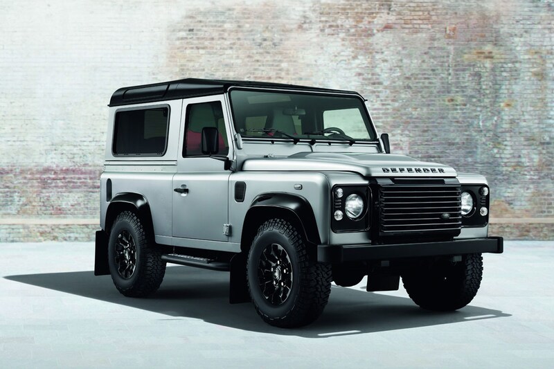 Land Rover Defender Black/Silver Pack