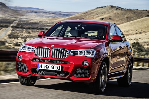 BMW M kleedt X4 en X3 verder aan