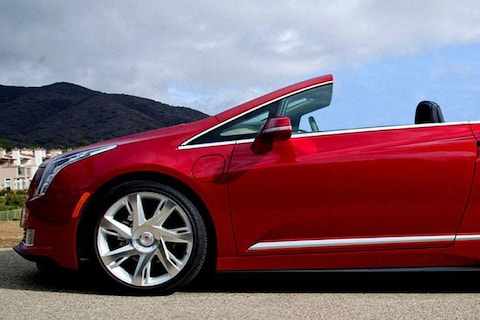 Cadillac ELR omgebouwd naar cabriolet