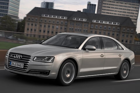 Audi prijst A8 W12