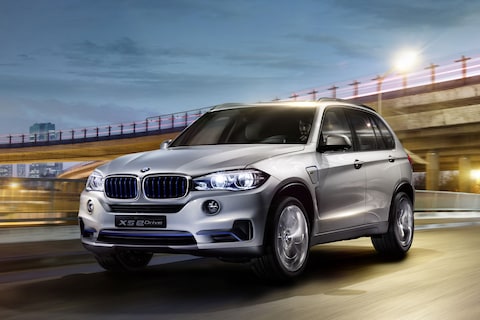BMW X5 eDrive Concept in detail