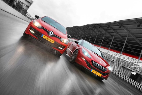Peugeot RCZ R vs. Renault Mégane RS - Vergelijkende Test
