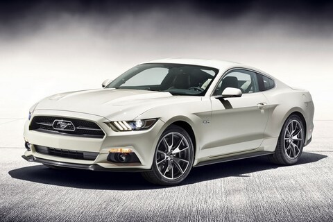 Ford kleedt jubileum-Mustang retro aan