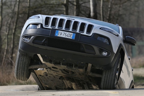 Jeep breekt door miljoengrens