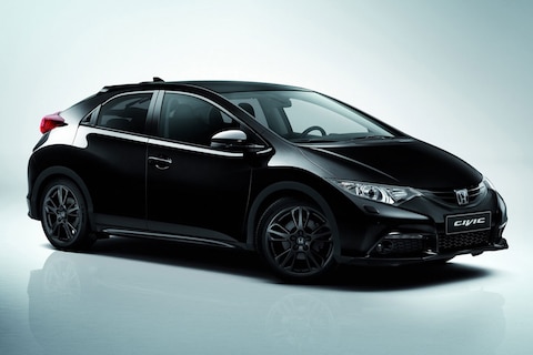 Honda Civic duister als Black Edition