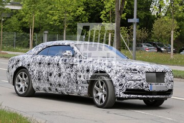 Rolls-Royce Wraith Drophead Coupé spyshots