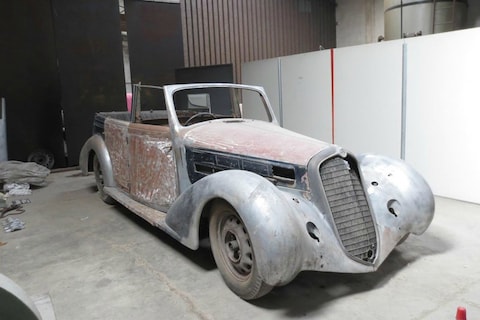 Mussolini's Alfa Romeo verkocht voor 177.000 euro