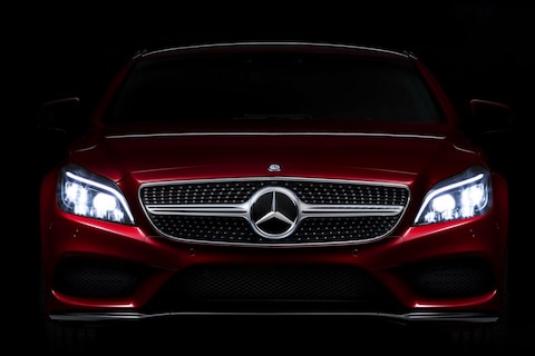 Mercedes CLS pronkt alvast met ledkoplampen