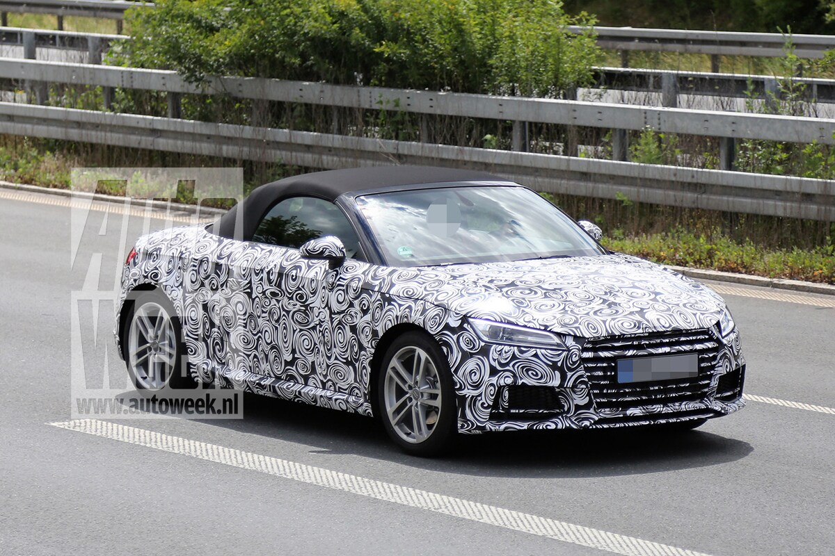 Audi TT Roadster spyshots