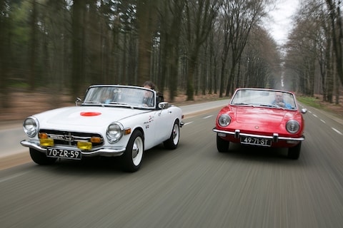 Classics - Honda S800 vs. Fiat 850 Spider