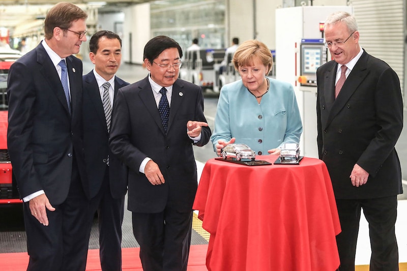 Angela Merkel bij Volkswagen in China