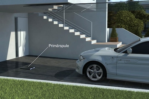 Rotterdam test draadloos auto opladen