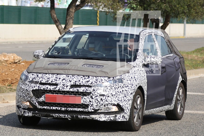 Hyundai i20 spyshots