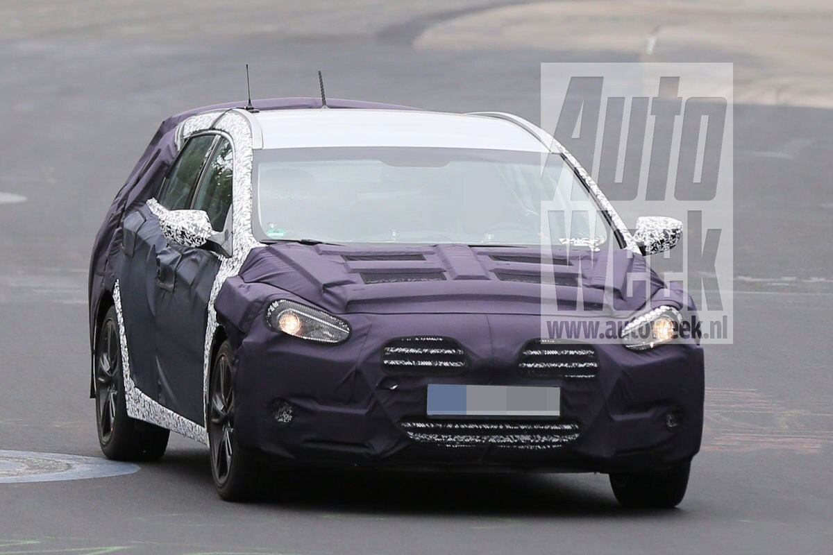 Hyundai i40 facelift spyshots