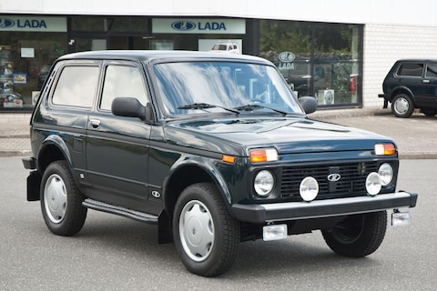 Lada Duitsland steekt Niva in actiejas