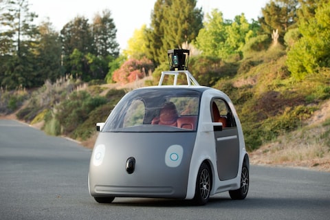 Journaal - 'Google Car moeten we serieus nemen'