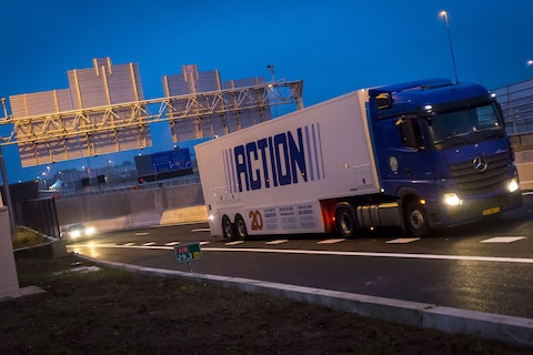 Schade door te hoge vrachtwagens in tunnels