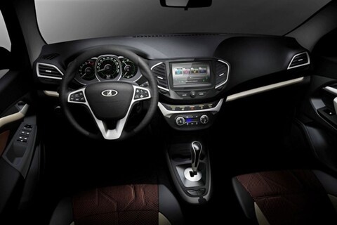 Lada Vesta toont modern binnenste