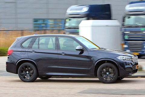 BMW X5 M50d