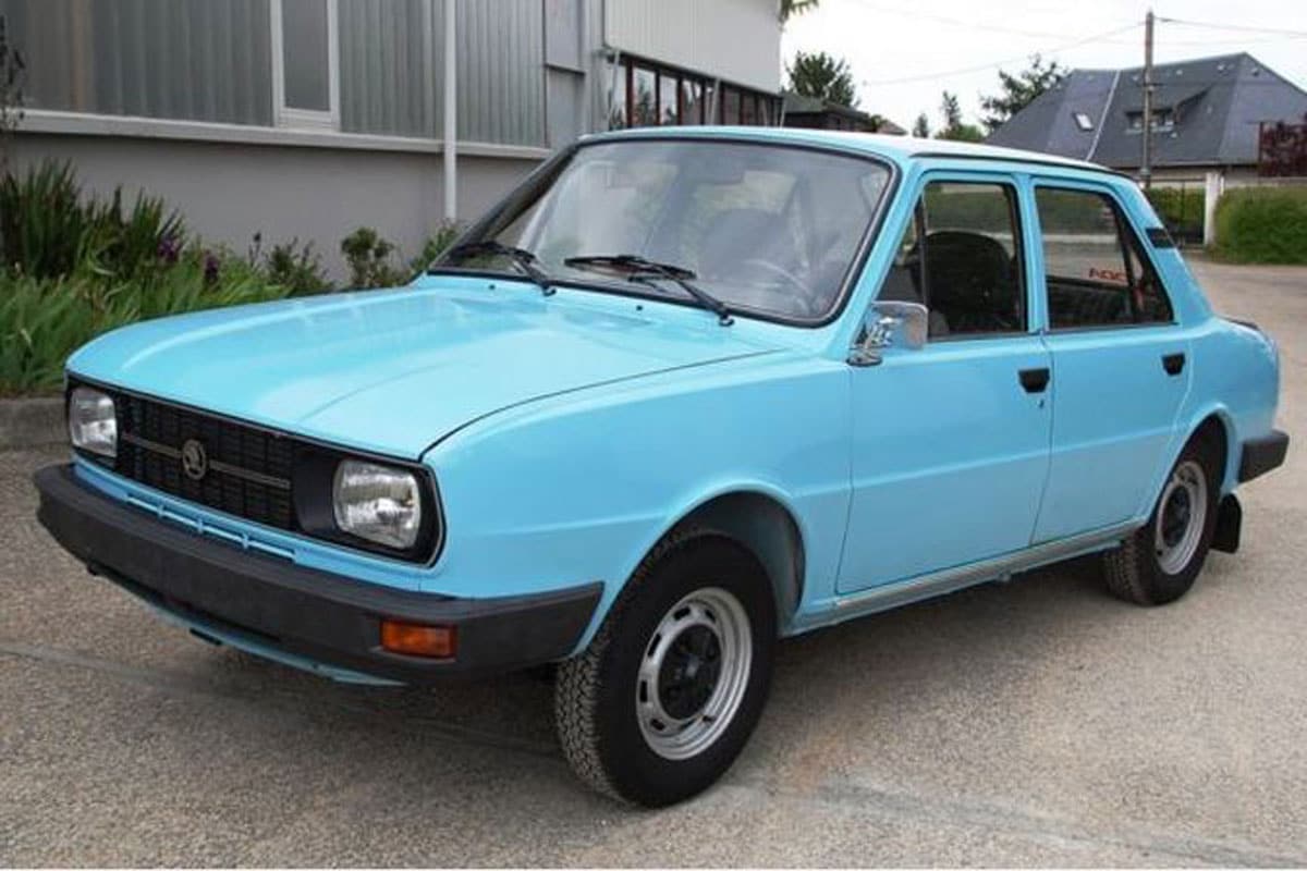 Skoda 1050L