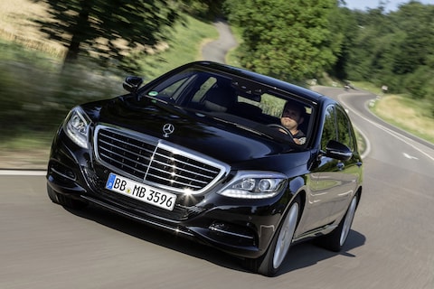 Mercedes-Benz start hybride-offensief