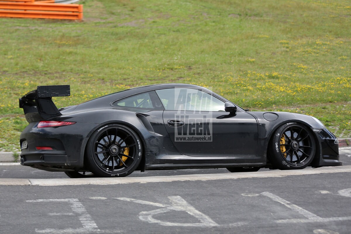 Porsche 911 GT3 RS spyshot