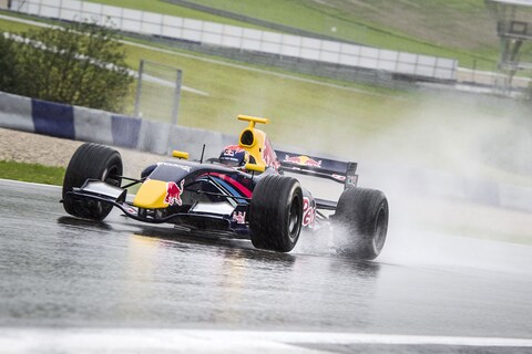 Max Verstappen met Toro Rosso op VKV City Racing
