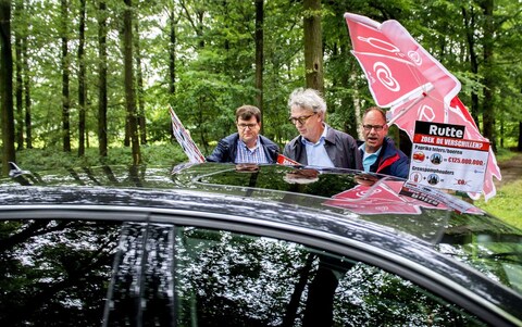 Pomphouders demonstreren op heidag kabinet