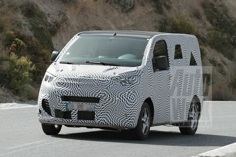 Citroën Jumpy en Peugeot Expert ingepakt gespot