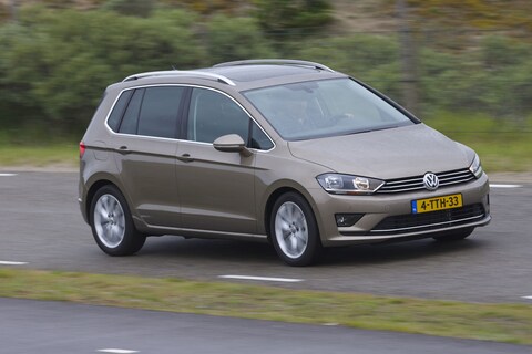 Volkswagen Sportsvan 1.2 TSI DSG Highline (2014)