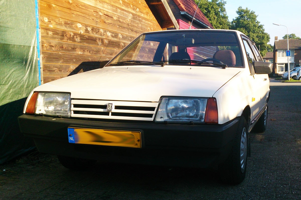 Lada Samara