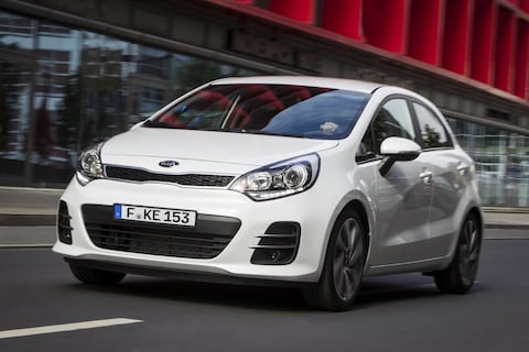 Kia Rio en Venga strakgetrokken