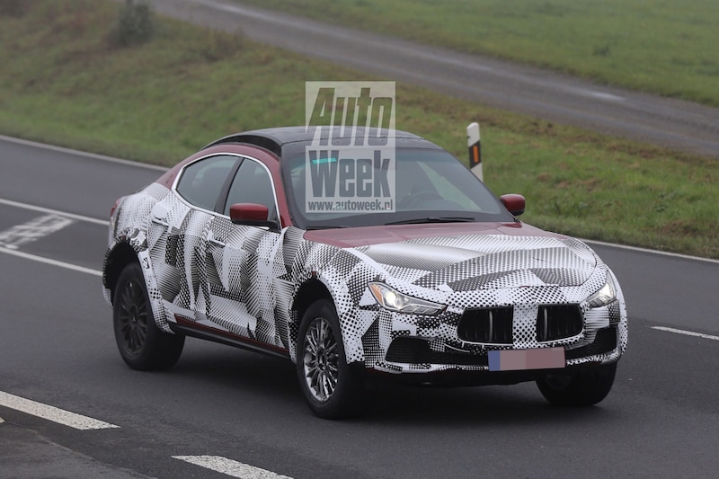 Maserati Levante SUV spy